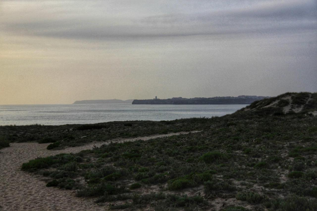 Casa da praia Supertubos Peniche Bagian luar foto